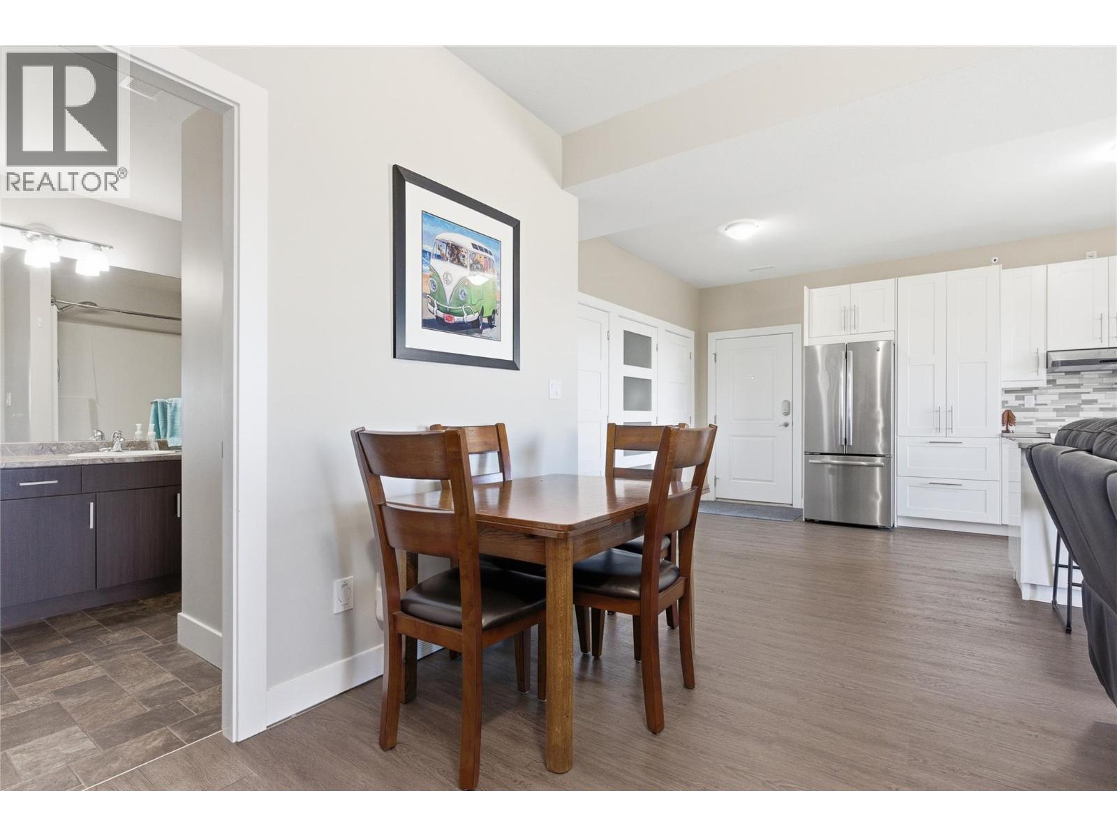 2244 Crosshill Drive - 12