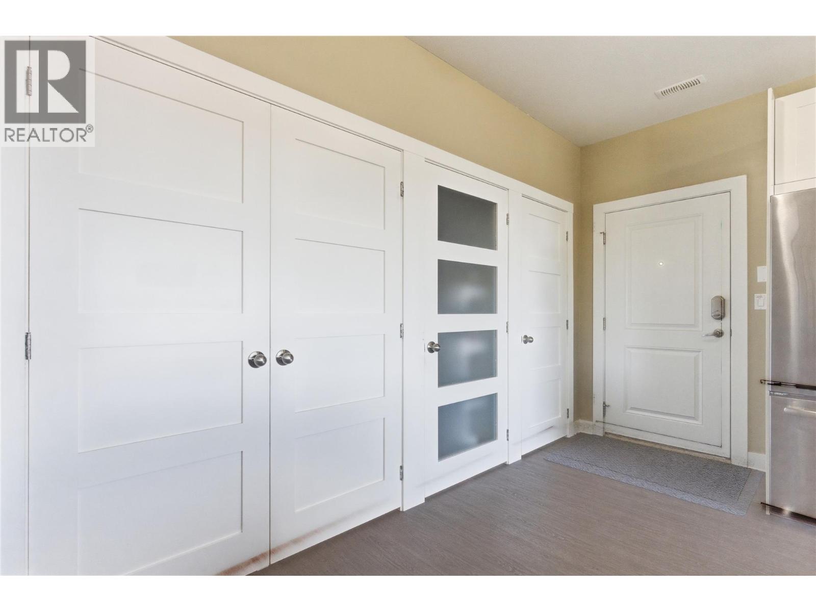 2244 Crosshill Drive - 9