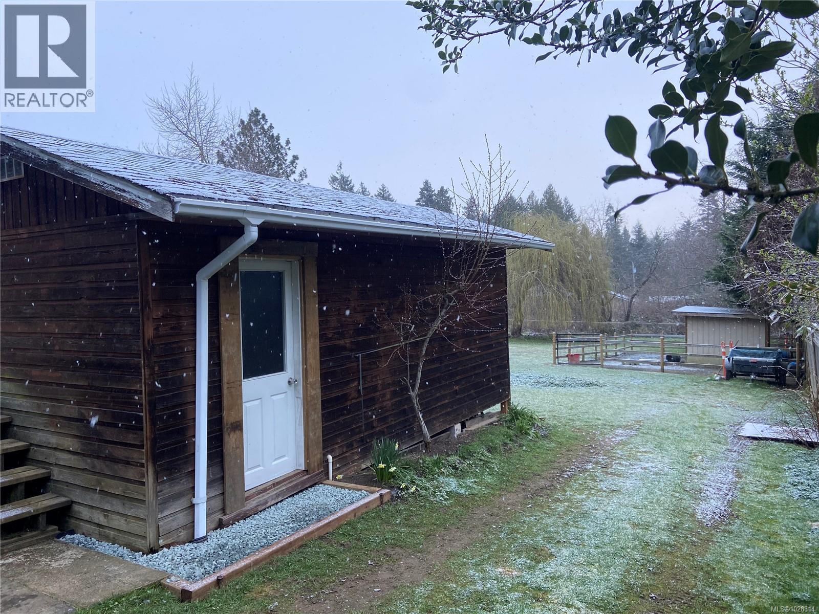 9265 Chemainus Rd - 30