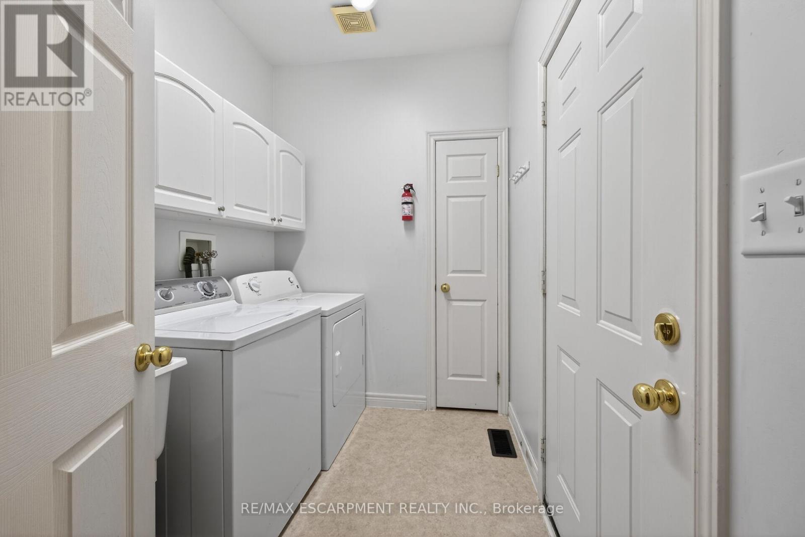 59 RIVEROAKS DRIVE - 23
