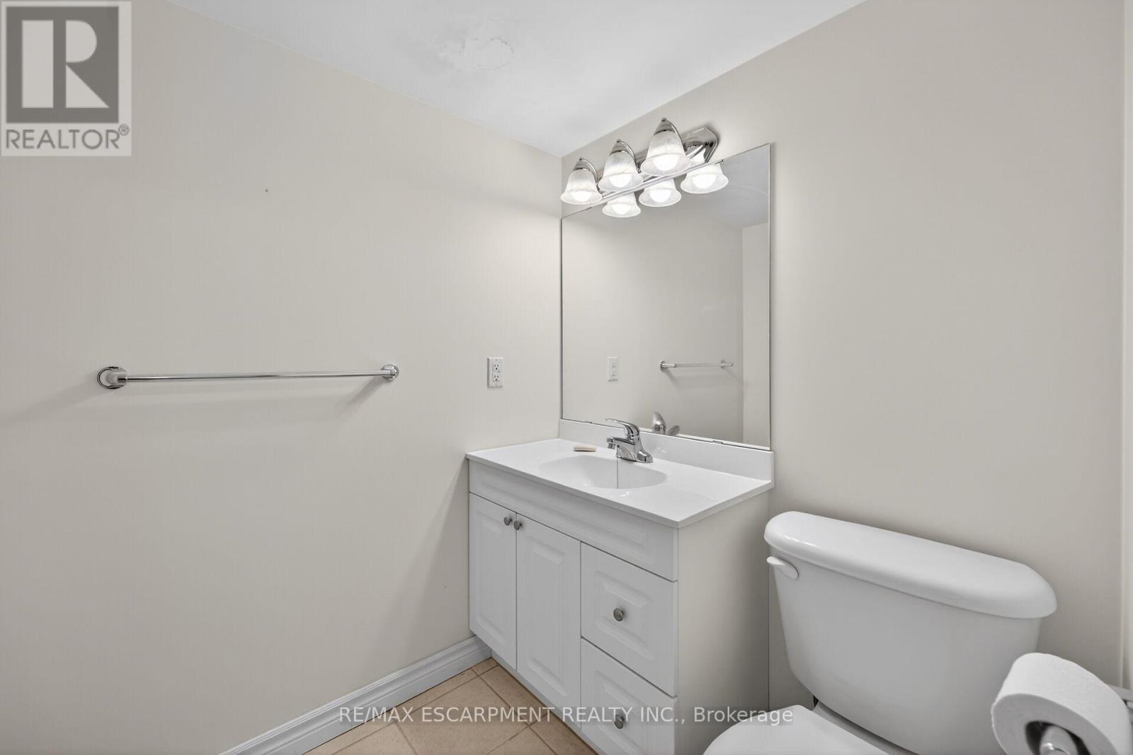 59 RIVEROAKS DRIVE - 29
