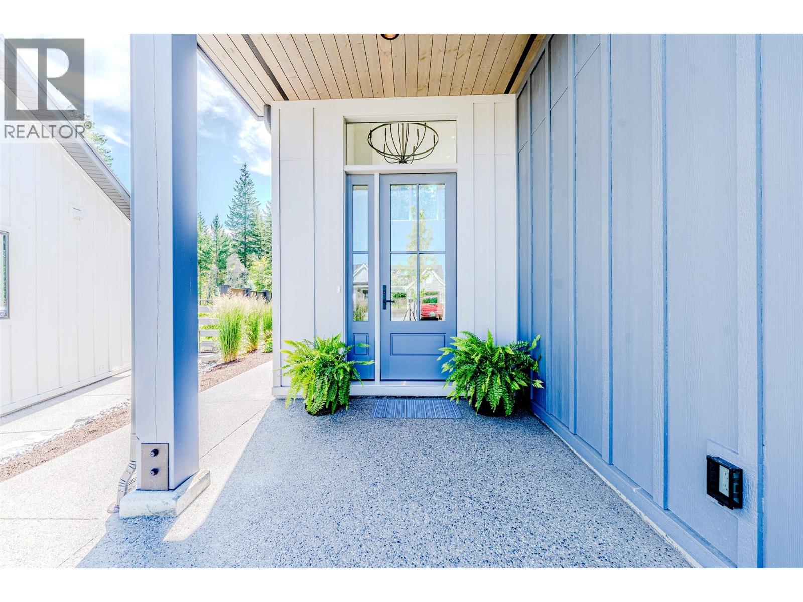 184 Diamond Way, Vernon