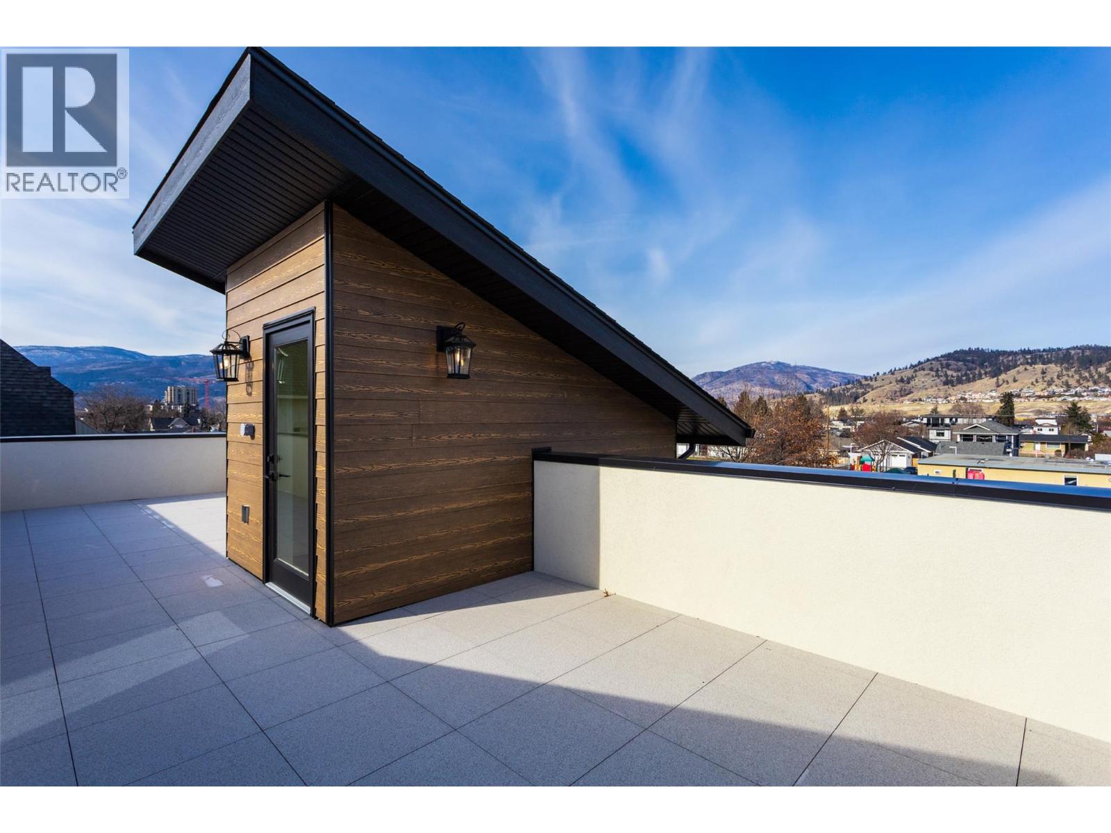 970 Lawson Avenue Unit# 4, Kelowna