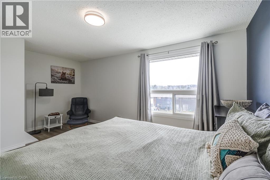 135 CHALMERS Street S Unit# 18, Cambridge, Ontario, N1R6M2 — Photo 23