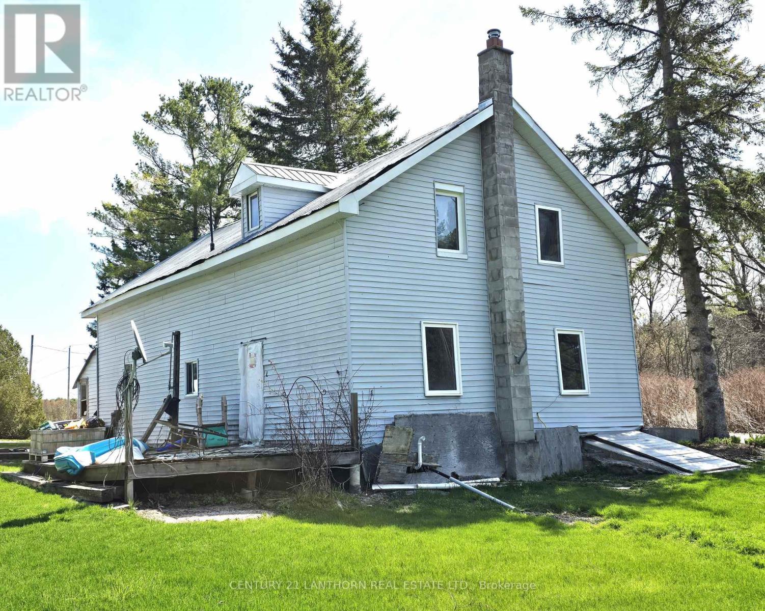 476 SMITH ROAD - 11