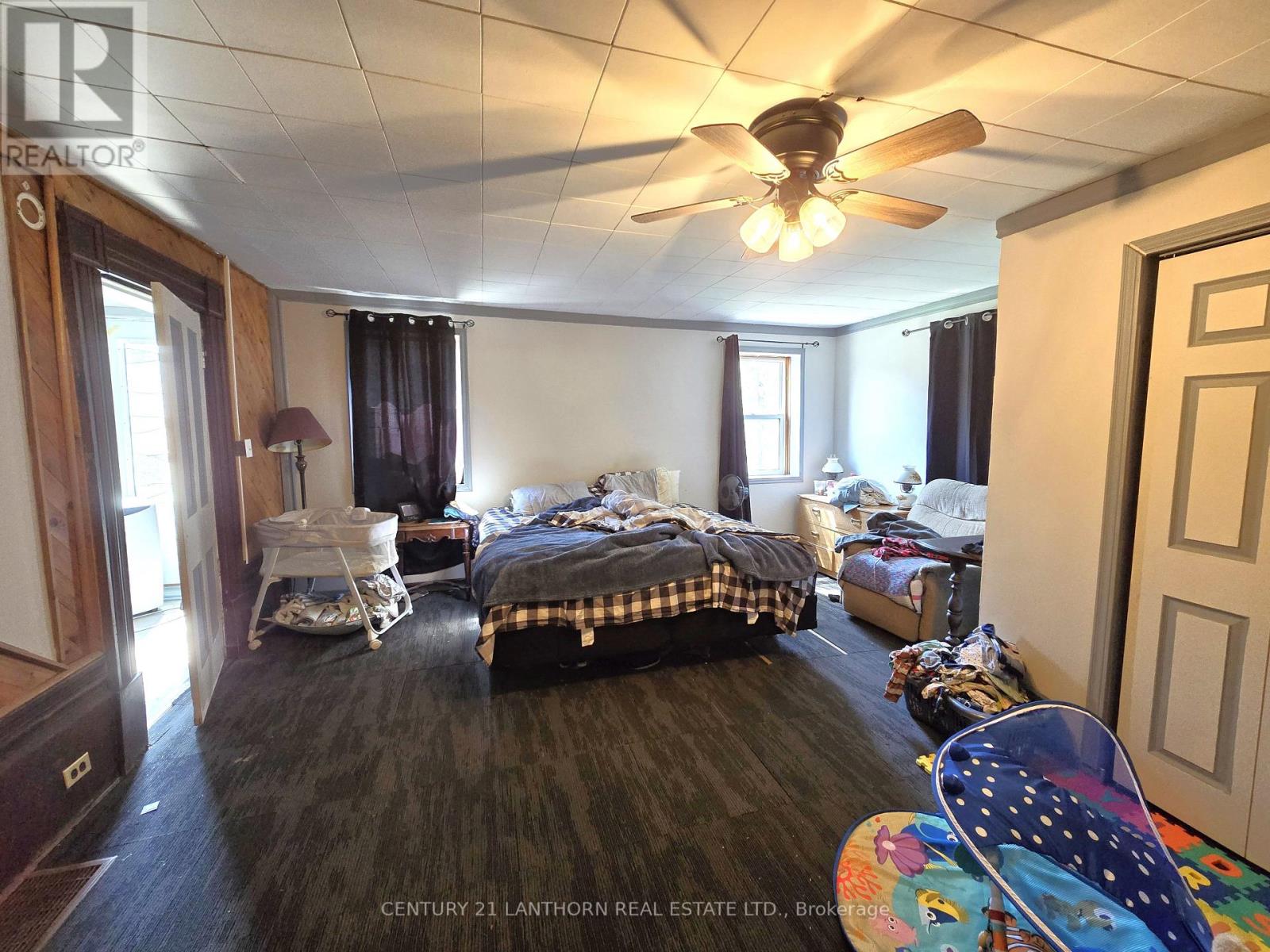 476 SMITH ROAD - 19