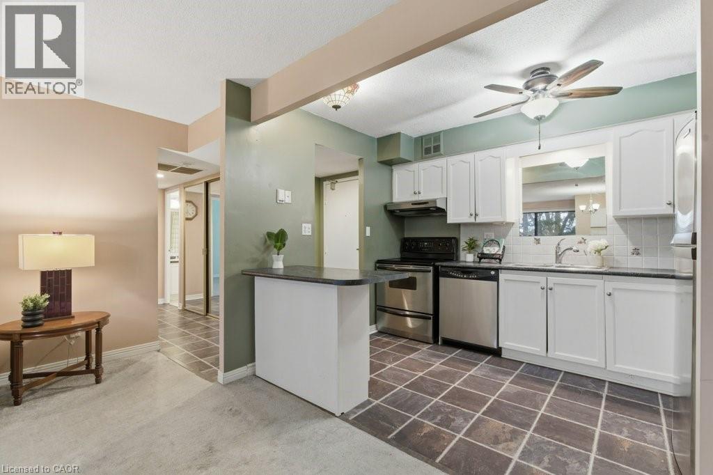 260 SHELDON Avenue N Unit# 403, Kitchener, Ontario, N2H6P2 — Photo 11