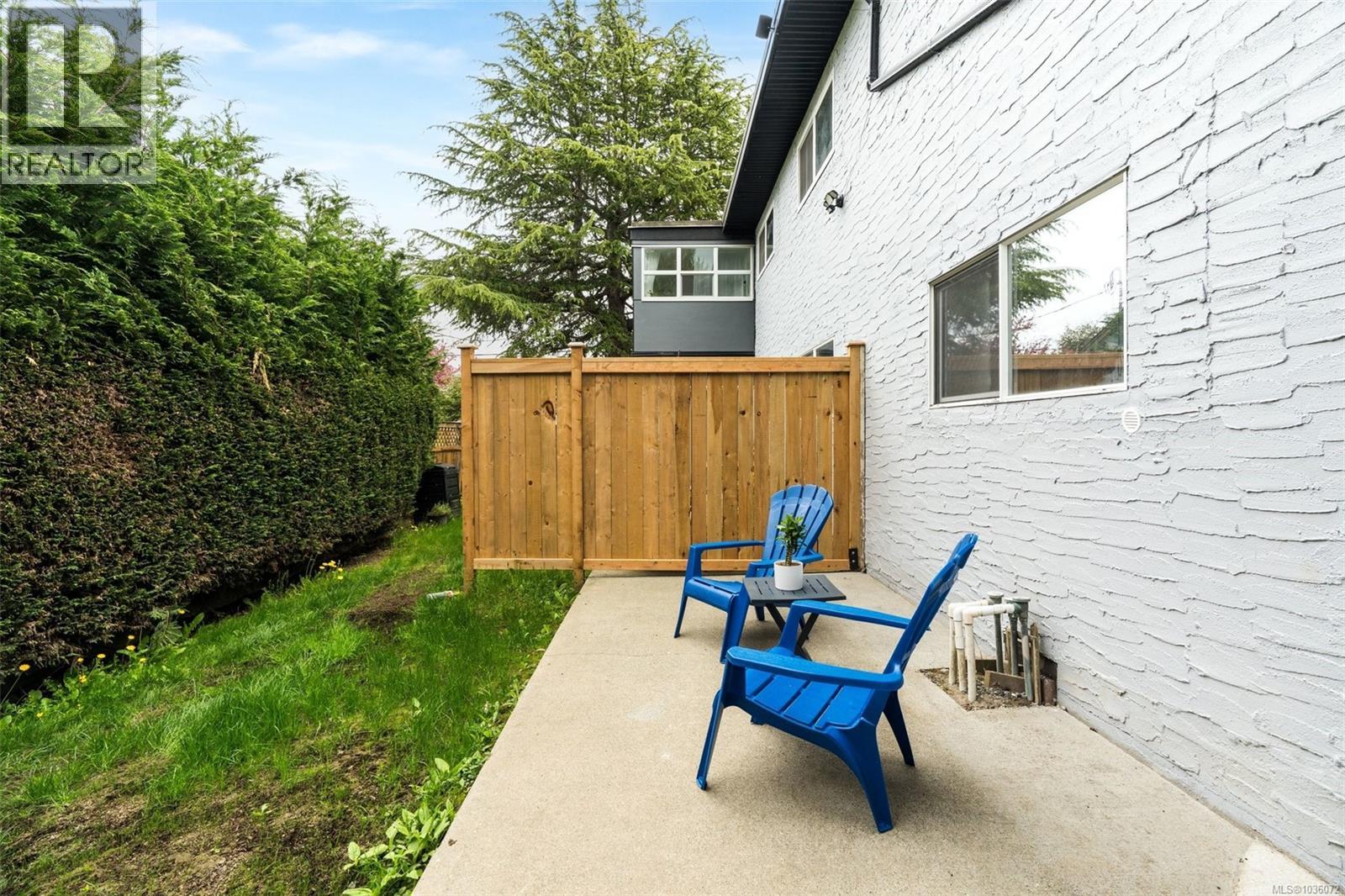 #104 3244 Seaton St - 23
