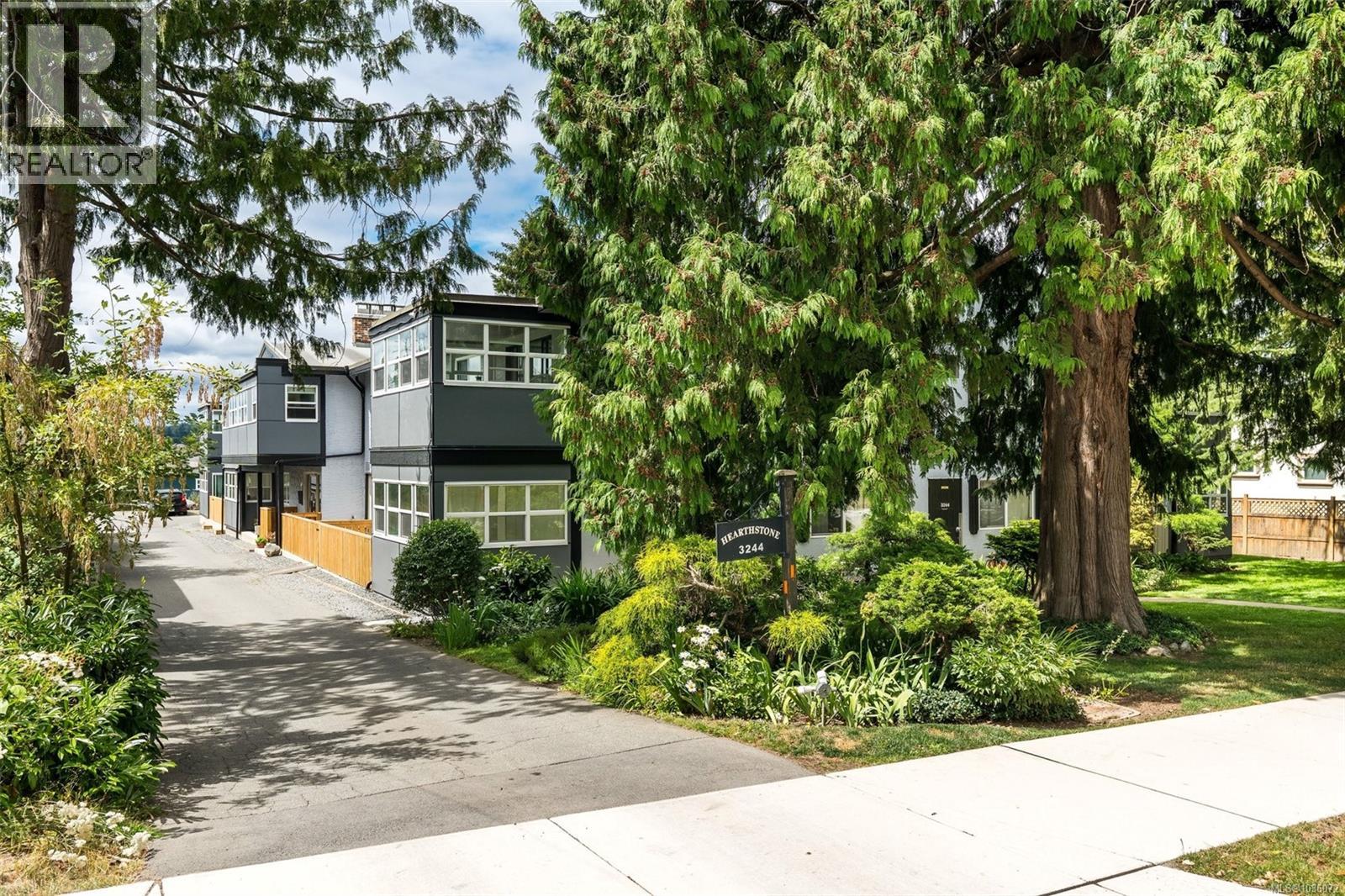 #104 3244 Seaton St - 26