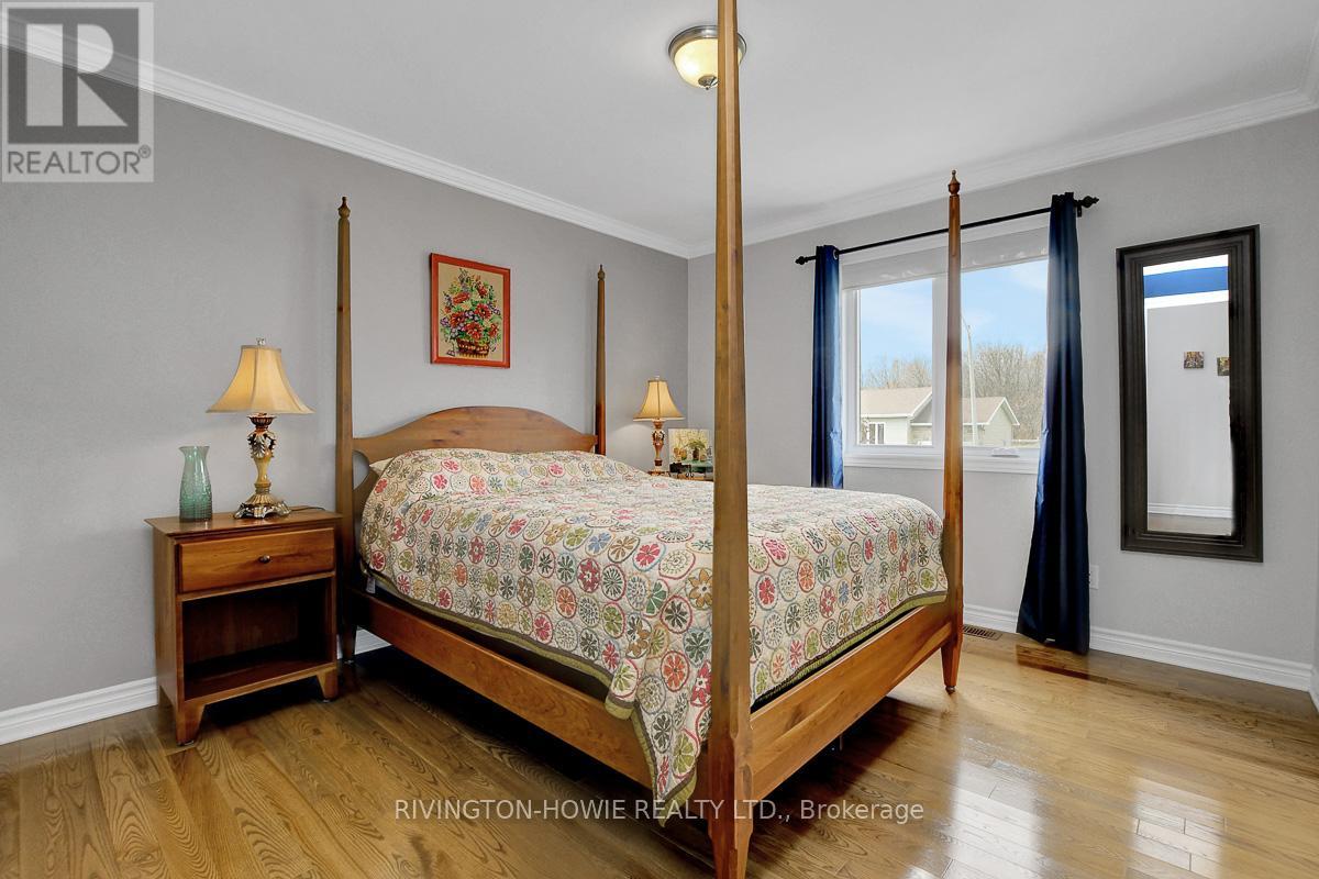1757 CELINE STREET - 16