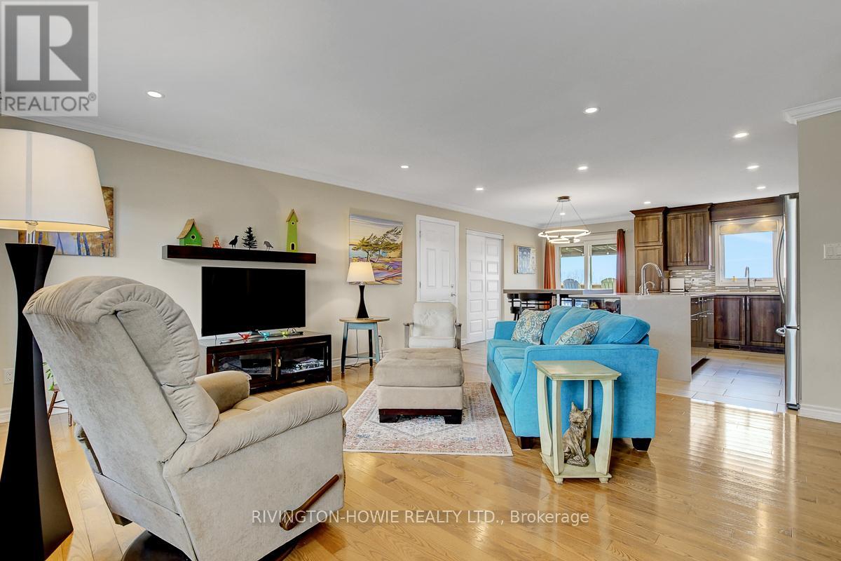 1757 CELINE STREET - 4