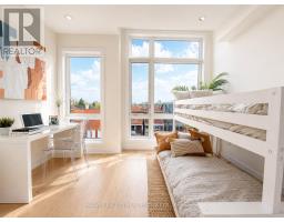 3 Innes Avenue, Toronto, ON M6E0B2 Photo 10