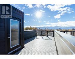 3 Innes Avenue, Toronto, ON M6E0B2 Photo 14