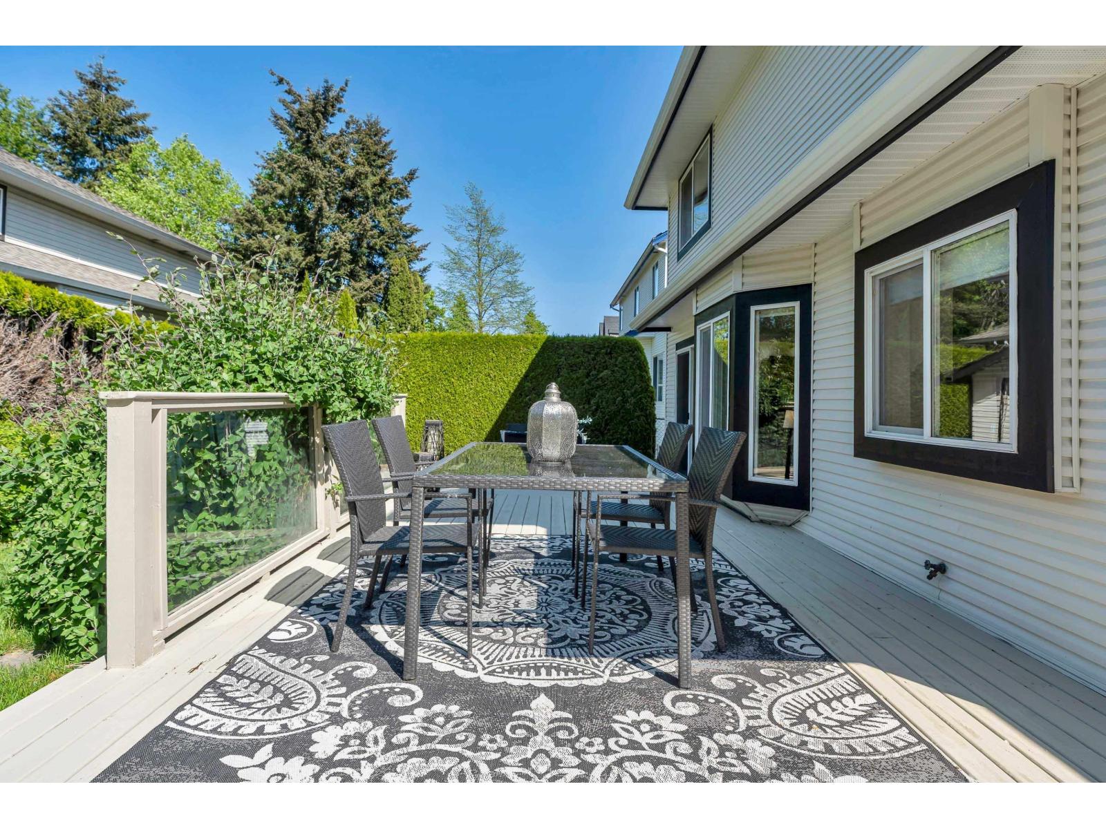 4 Bed, 3 Bath House for Sale in Surrey – 18811 65 AVENUE, Surrey – MLS# R3120713 - Image 35