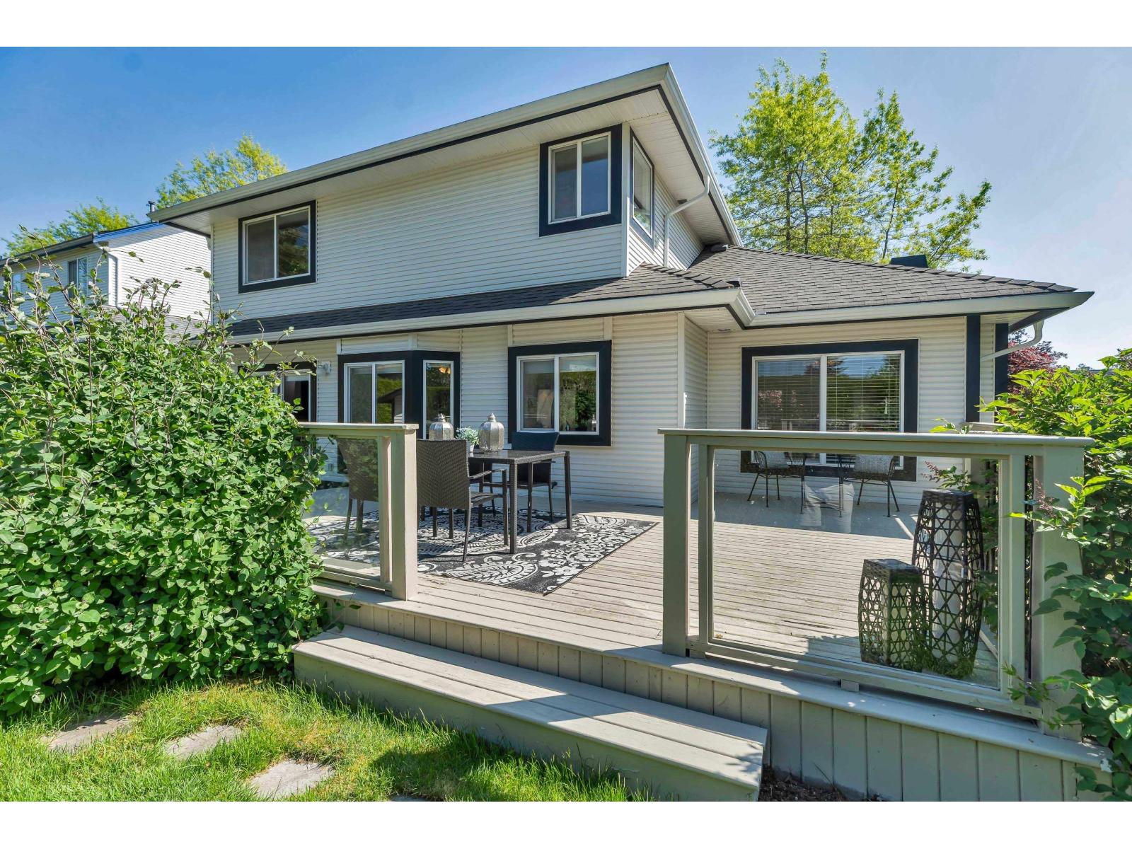 4 Bed, 3 Bath House for Sale in Surrey – 18811 65 AVENUE, Surrey – MLS# R3120713 - Image 37