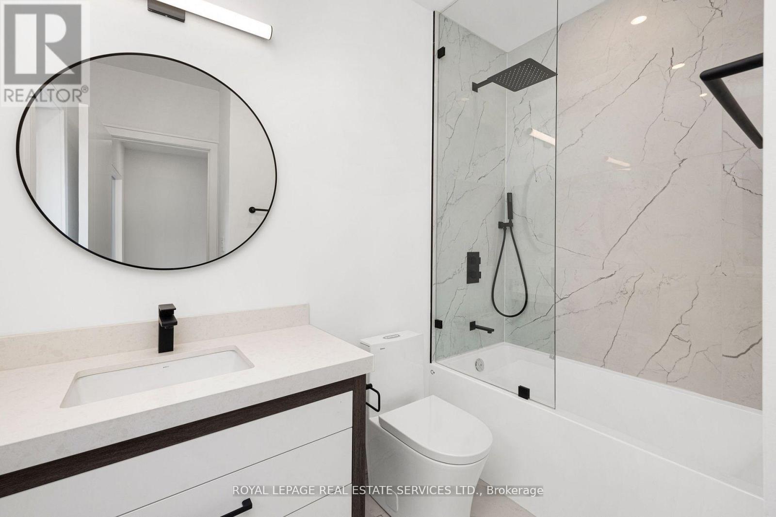 1352 MOUNT PLEASANT ROAD - 22