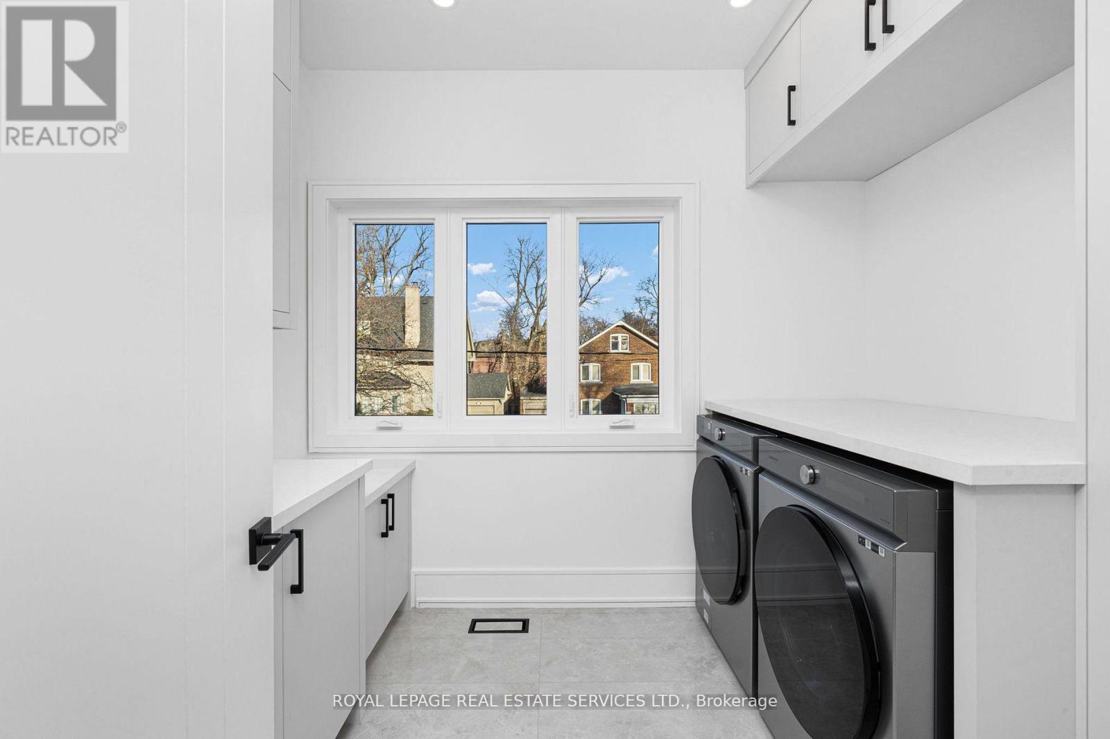 1352 MOUNT PLEASANT ROAD - 31