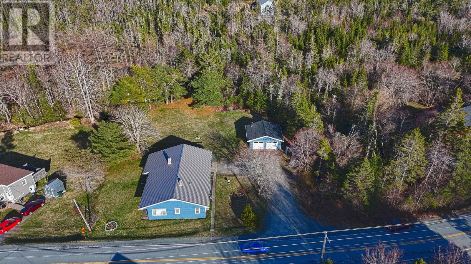 26 Terence Bay Road - 44