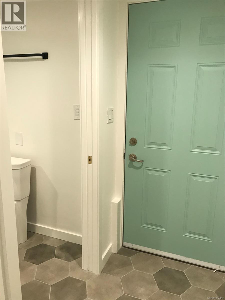 1195 Kings Rd - 58