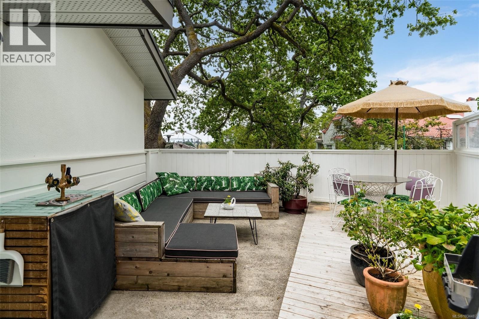 1195 Kings Rd - 24