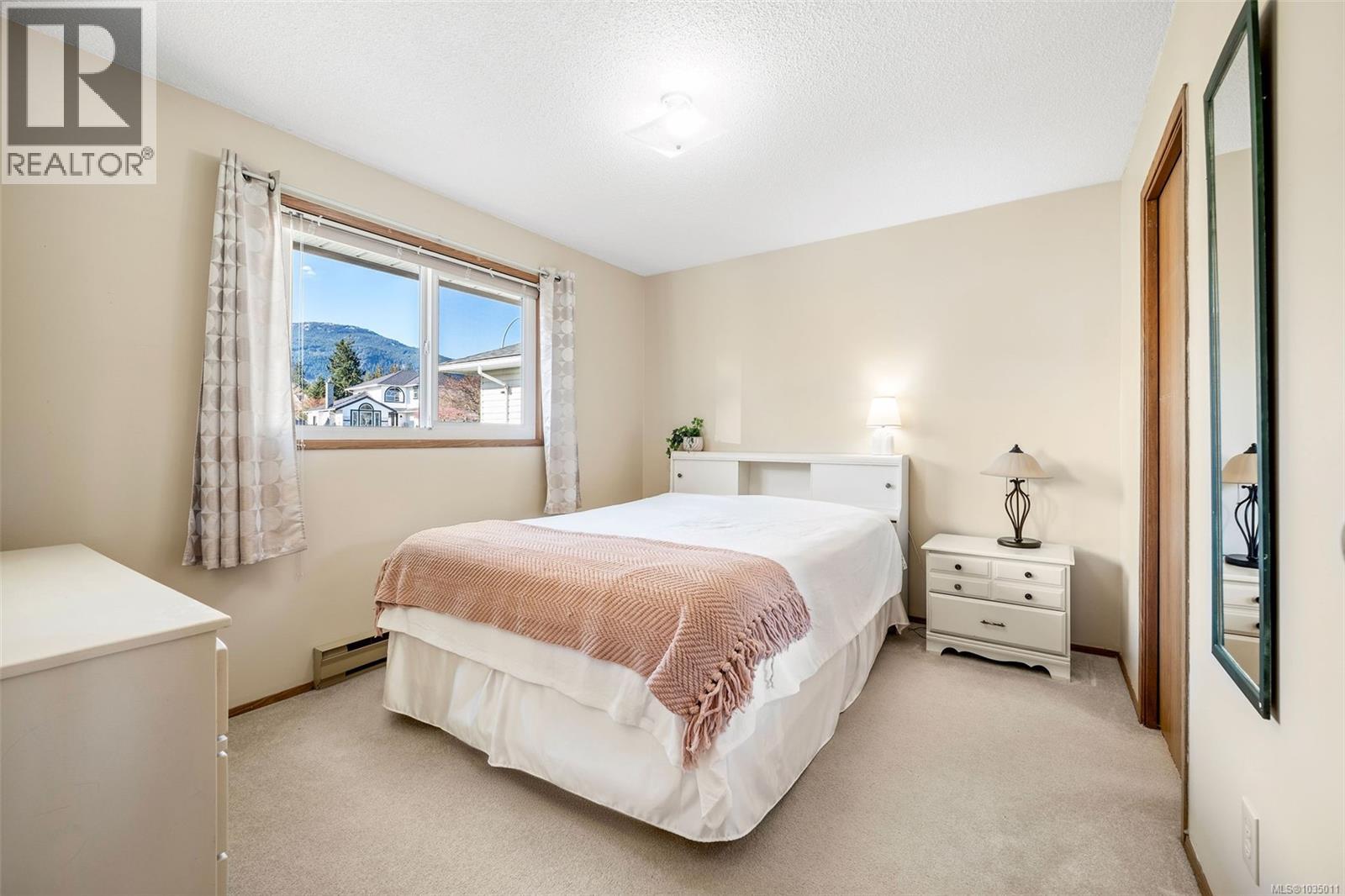 244 Tahoe Ave - 8