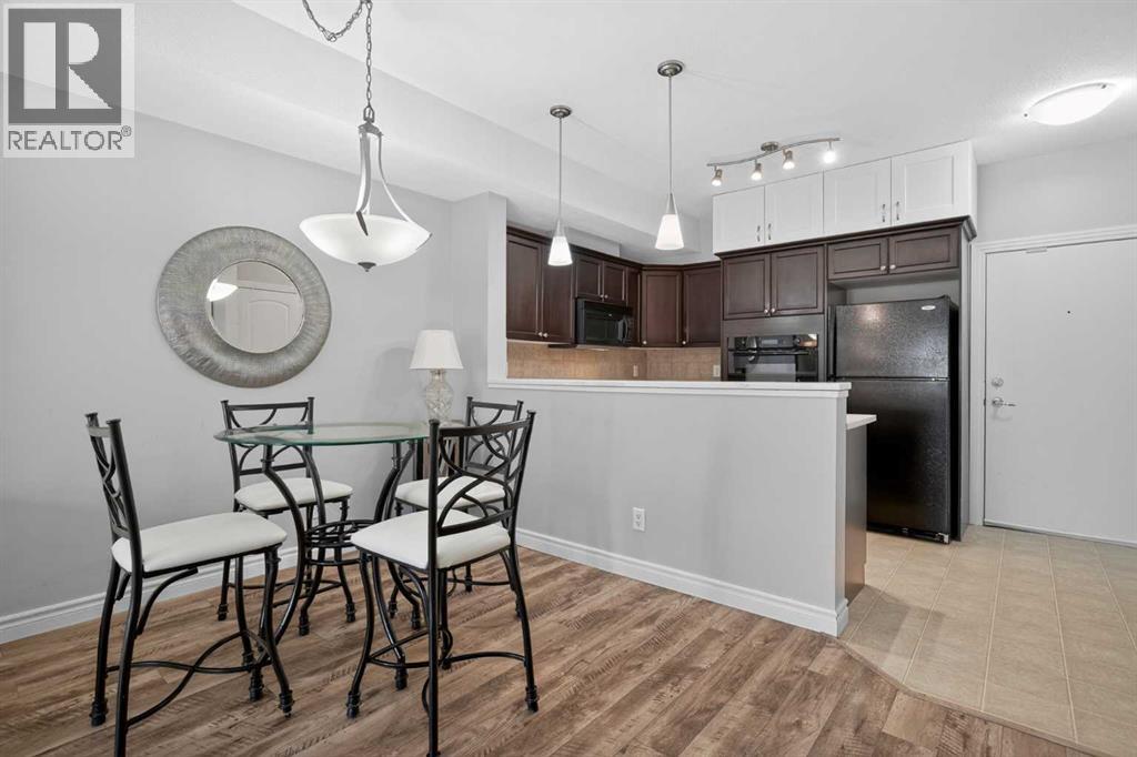 #104 60 Royal Oak Plaza NW - 6
