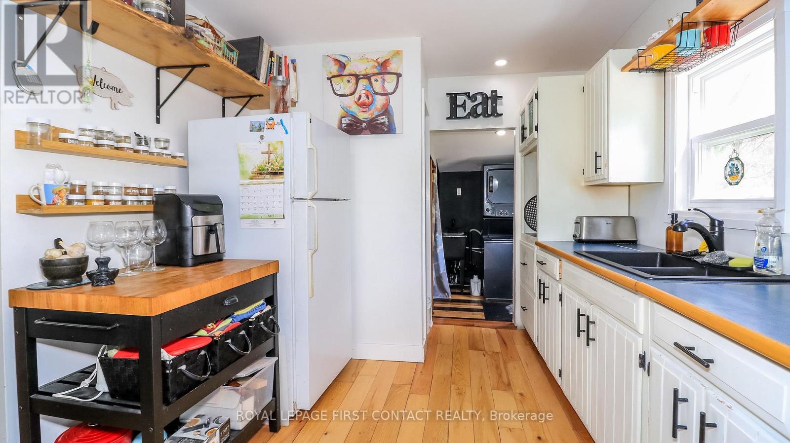 8332 MAIN STREET - 14