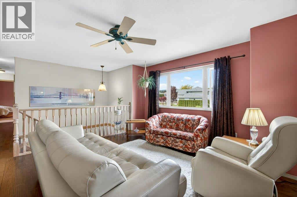  416 27 Street Southeast, Salmon Arm