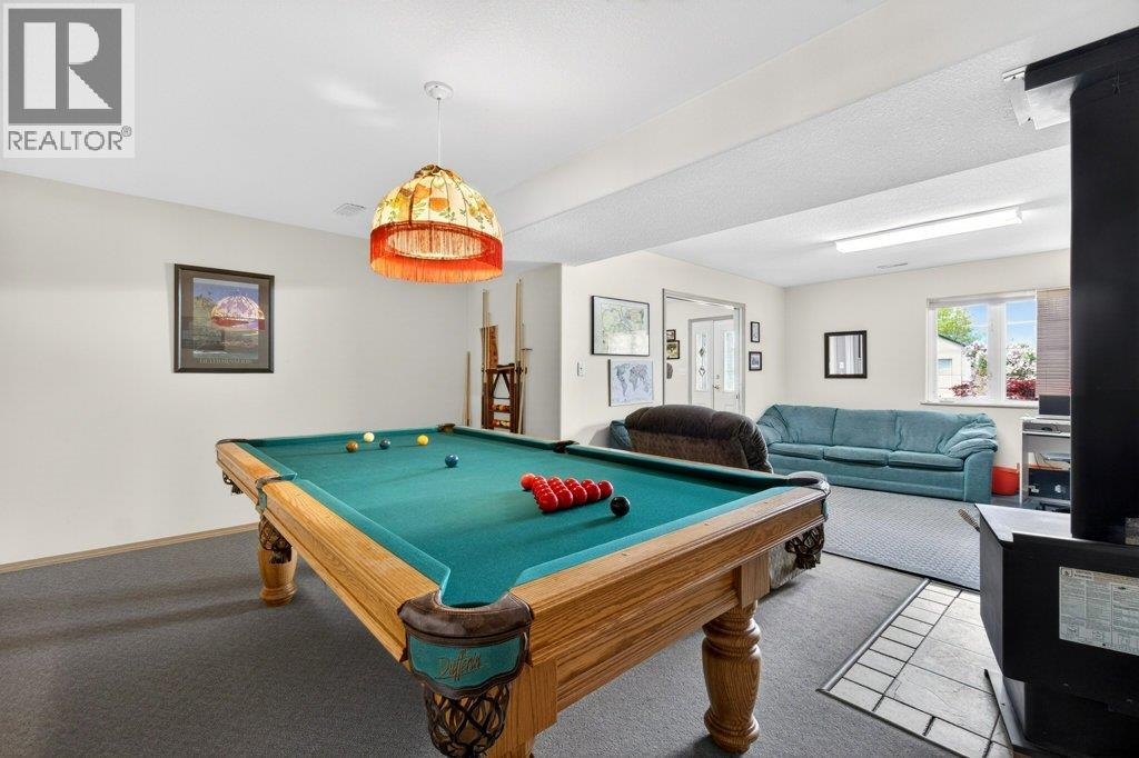 416 27 Street SE - 36