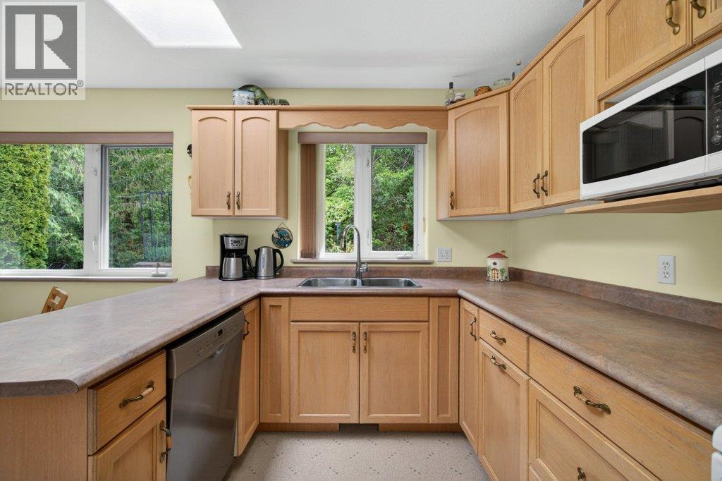  416 27 Street Southeast, Salmon Arm