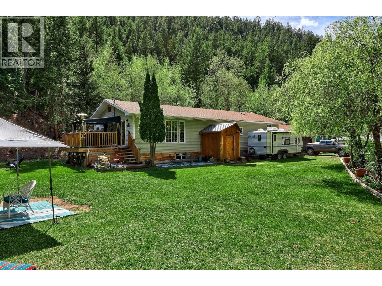 9792 MEADOW Road - 63