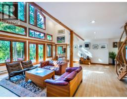 Storage - 1055 Spider Lake Rd, Qualicum Beach, BC V9K2L7 Photo 11