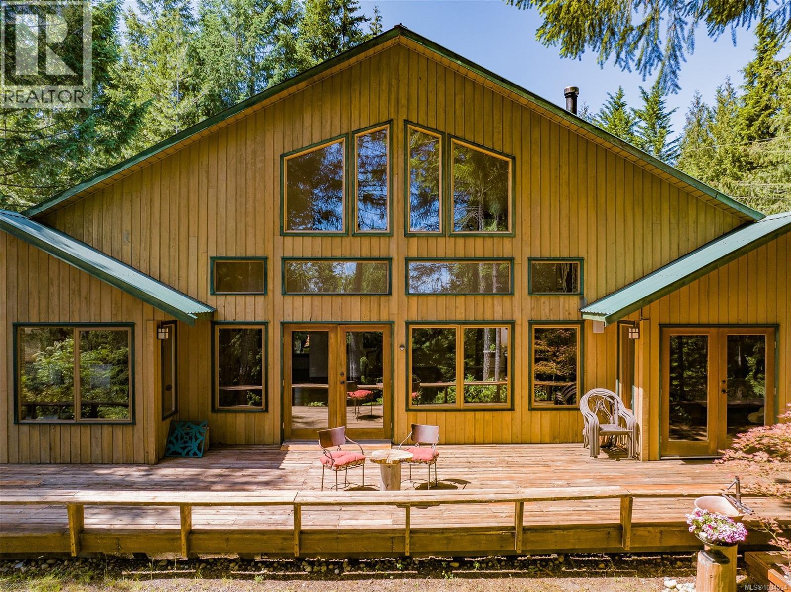 1055 Spider Lake Rd - 3