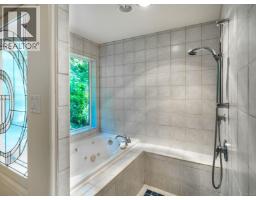 1055 Spider Lake Rd, Qualicum Beach, BC V9K2L7 Photo 32