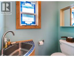 1055 Spider Lake Rd, Qualicum Beach, BC V9K2L7 Photo 48