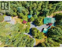 1055 Spider Lake Rd, Qualicum Beach, BC V9K2L7 Photo 38