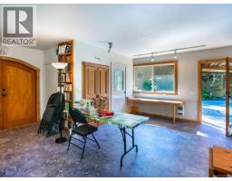 1055 Spider Lake Rd, Qualicum Beach, BC V9K2L7 Photo 47