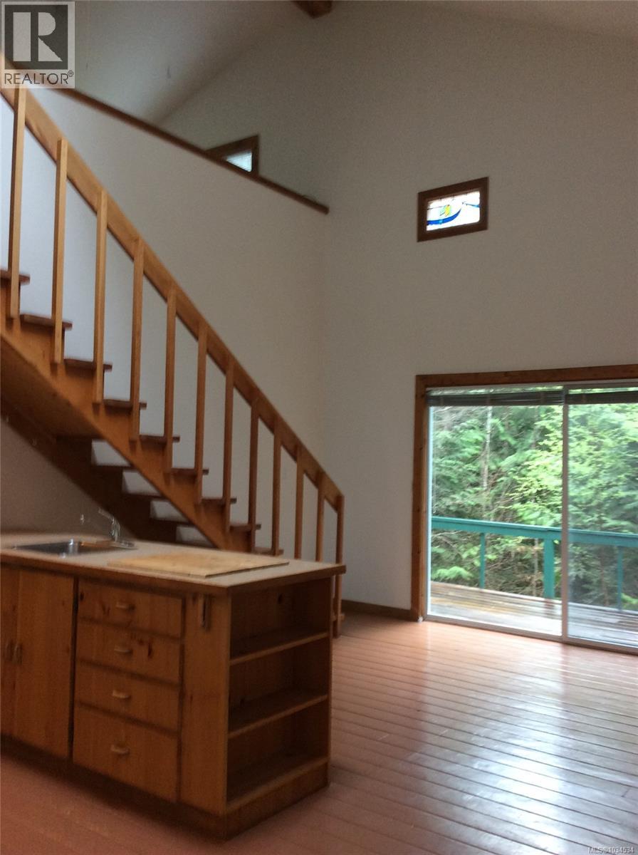 1055 Spider Lake Rd - 55