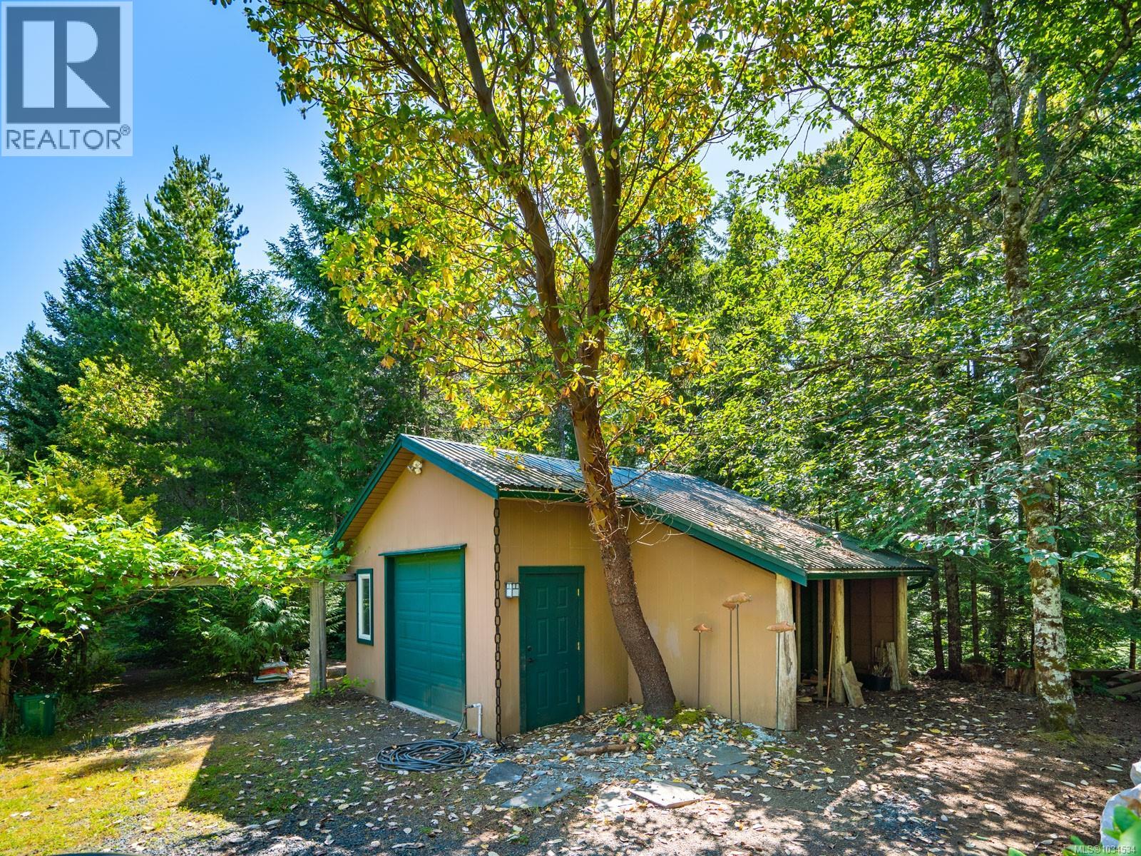 1055 Spider Lake Rd - 52