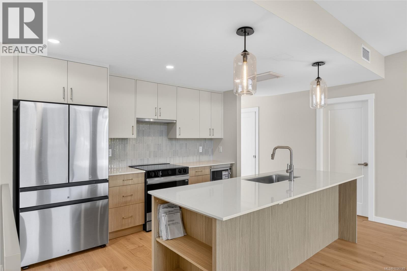 #5 152 Marina View Dr - 14