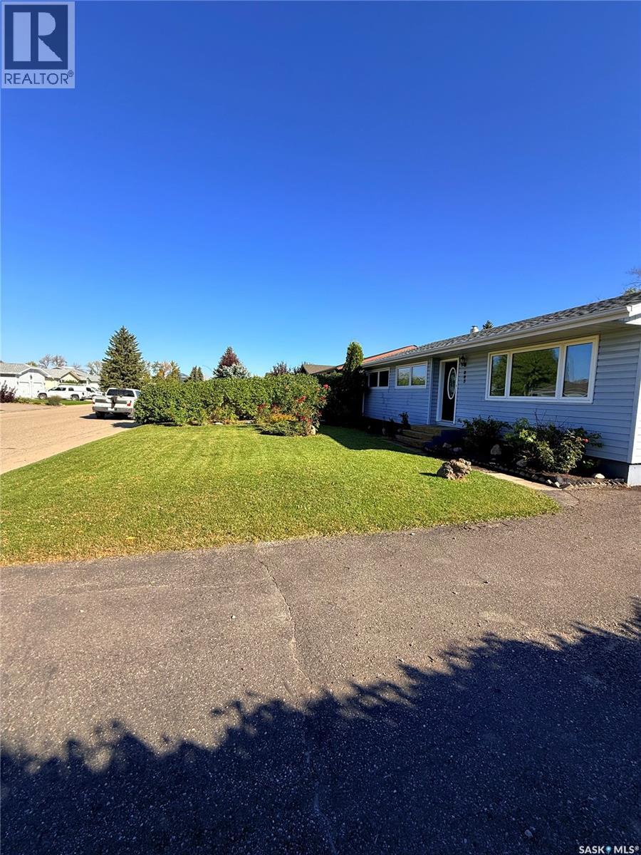 805 Stanley STREET - 2