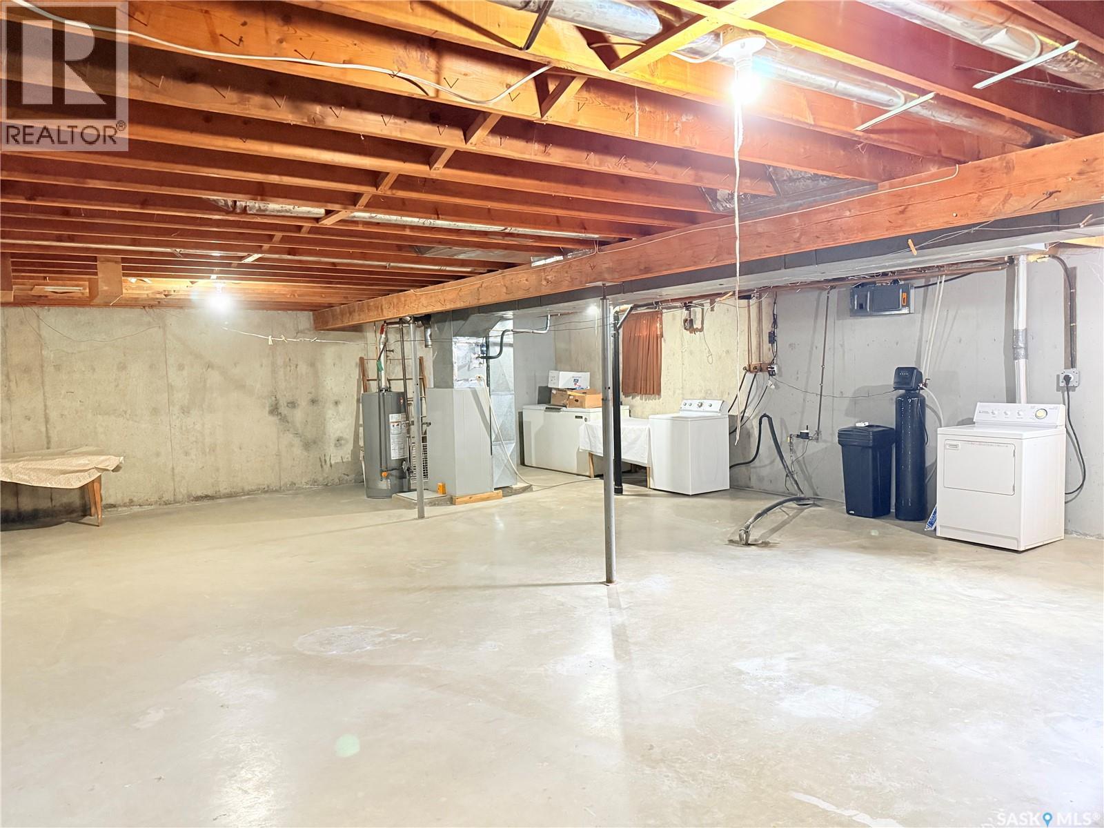 805 Stanley STREET - 39