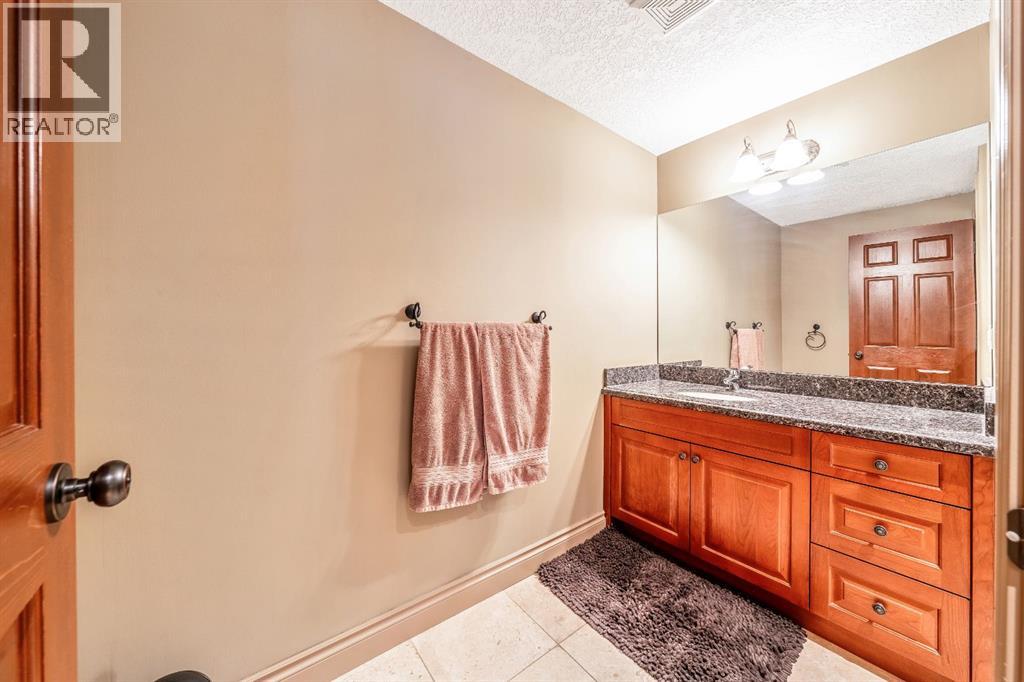 212 Aspen Meadows Place SW - 33
