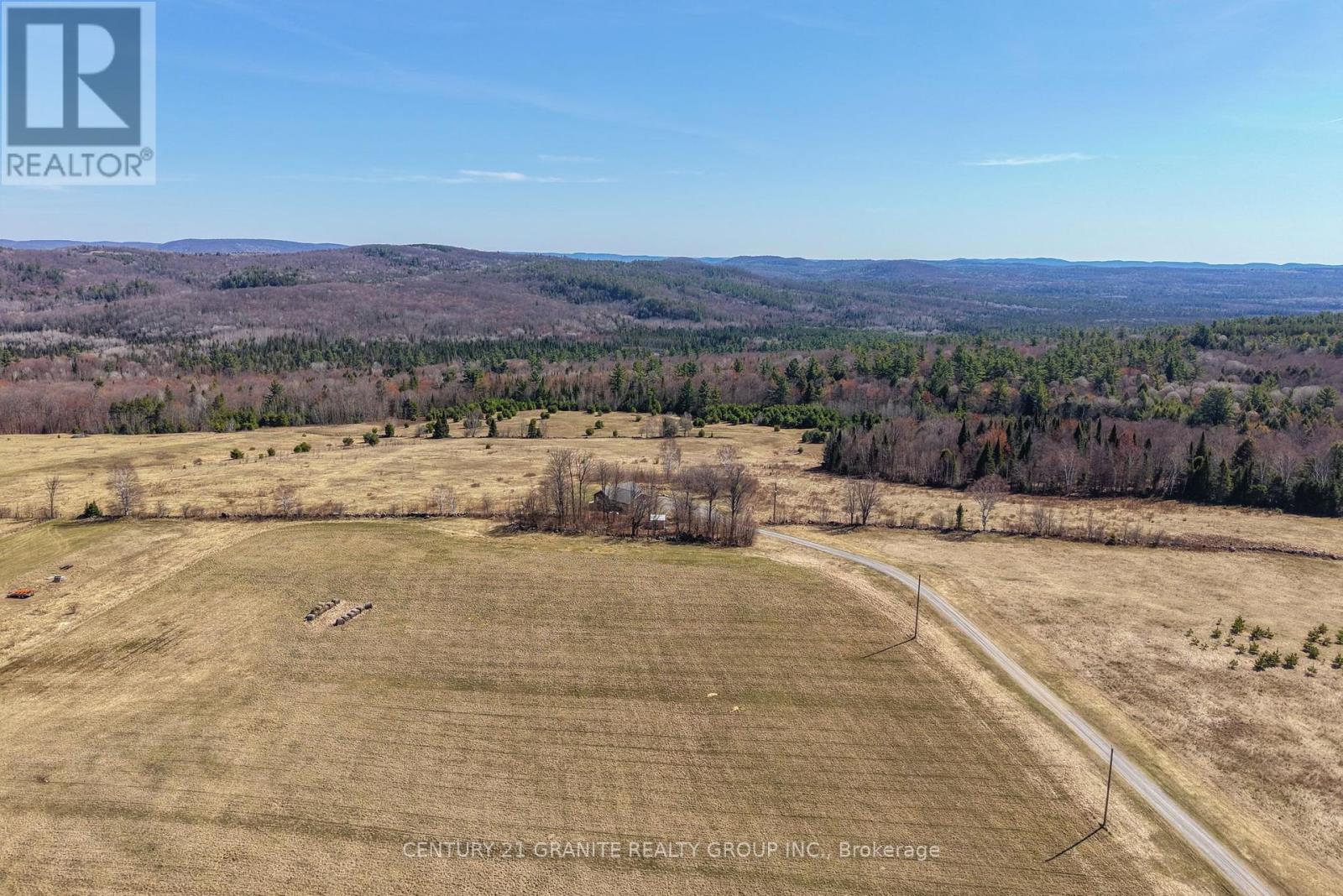 824 EAST ROAD LOOP - 27
