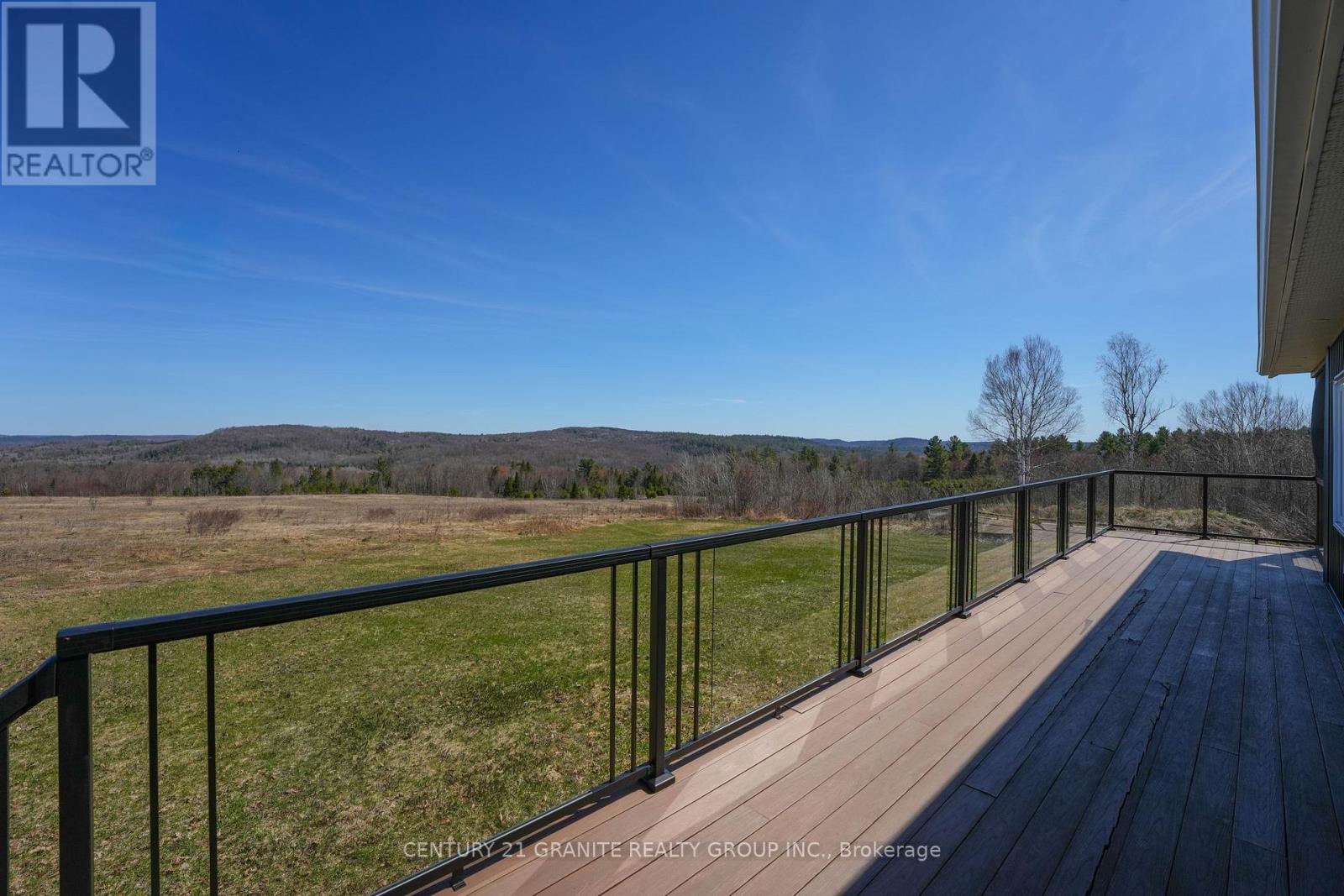 824 EAST ROAD LOOP - 42