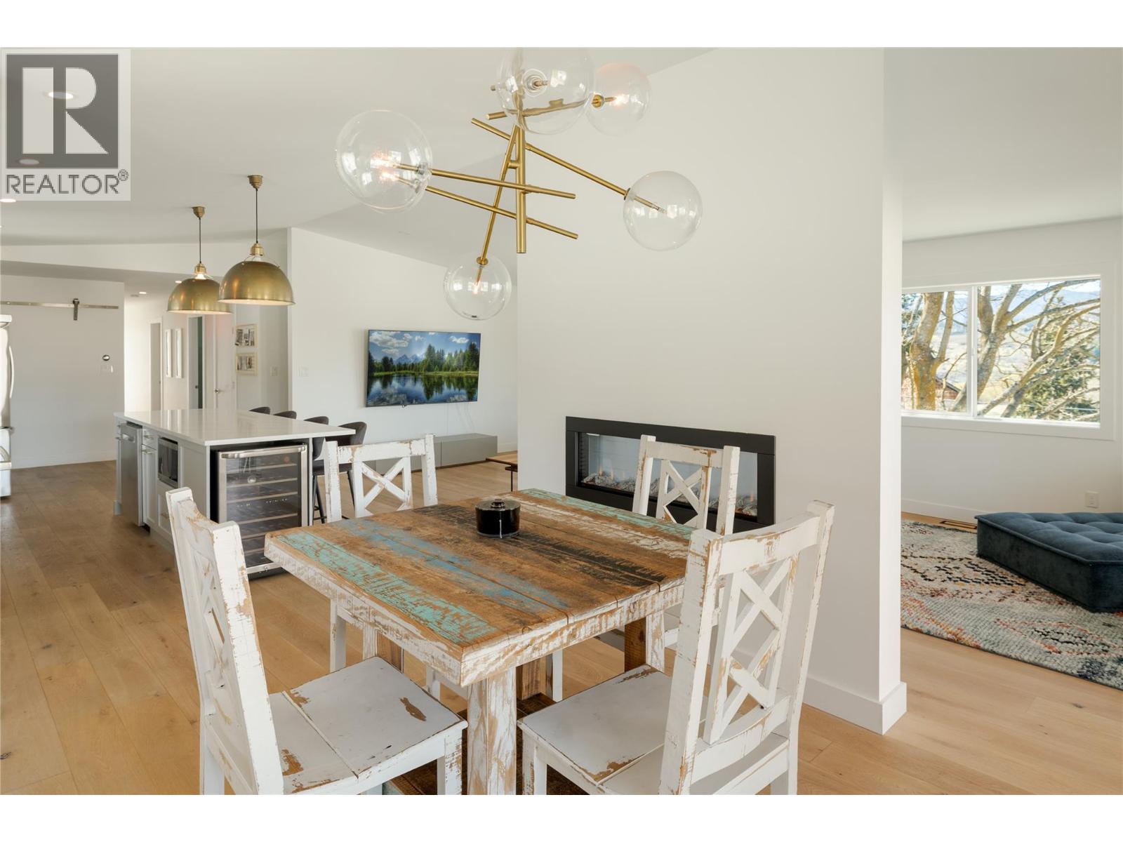 10942 Russell Road, Lake Country