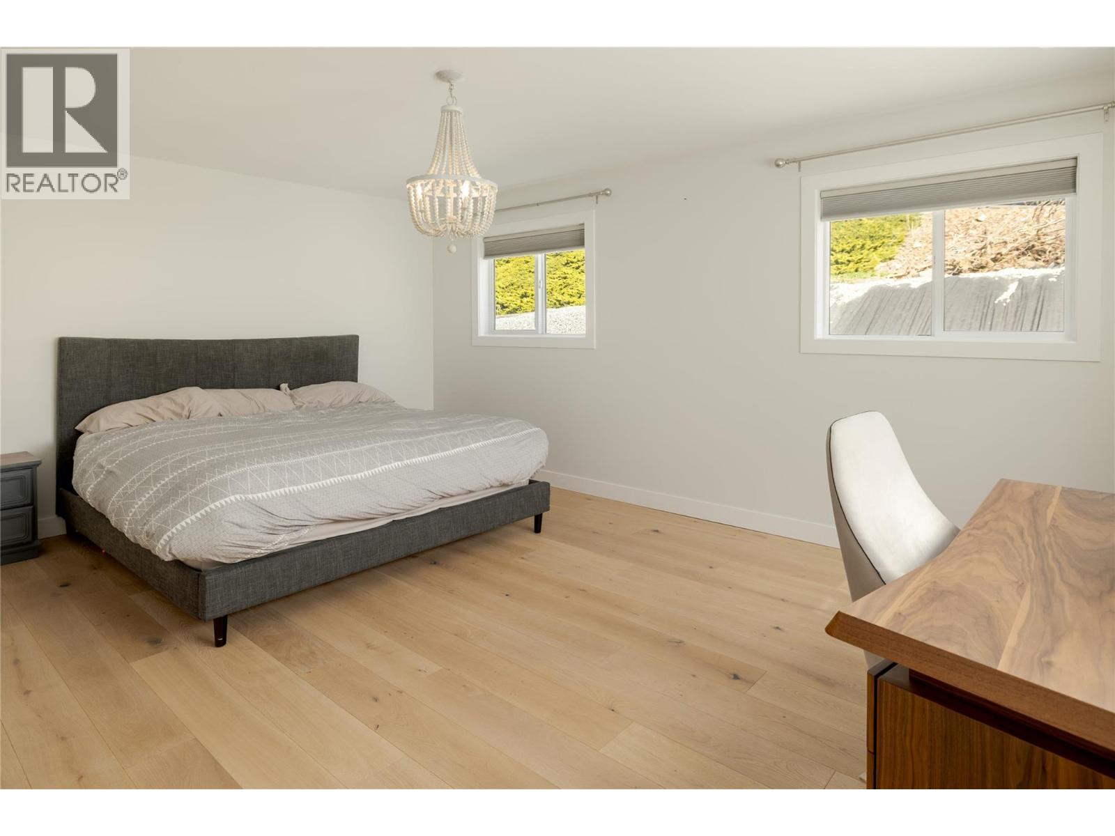 10942 Russell Road, Lake Country