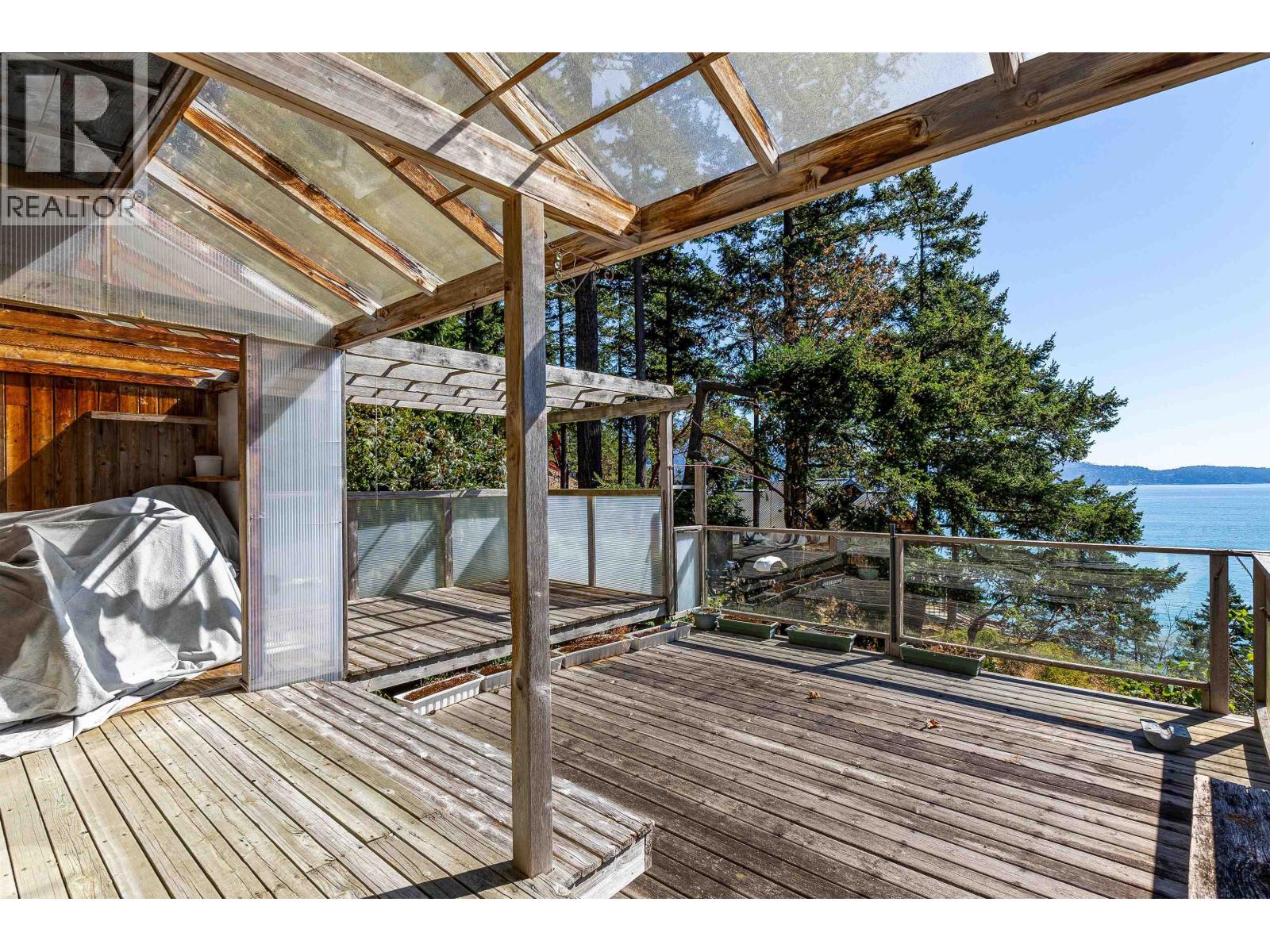 341 ROBINSON ROAD, Bowen Island