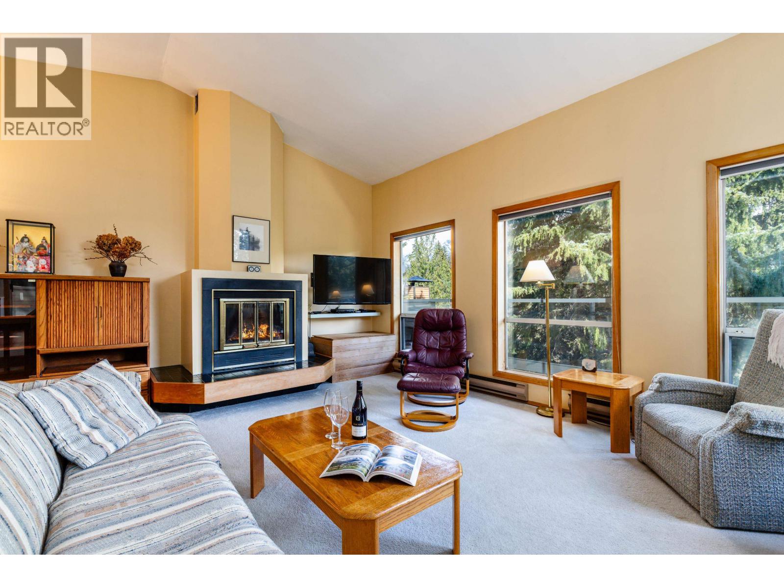 8325 RAINBOW DRIVE, Whistler