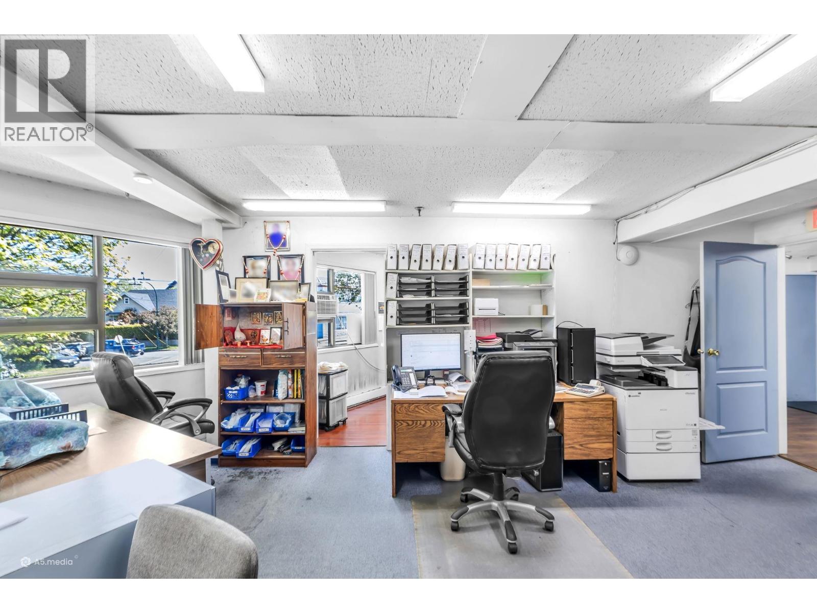 Retail for Sale in Vancouver – 1872 KINGSWAY, Vancouver – MLS# C8078589 - Image 13